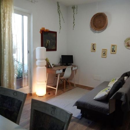 Inn Jerez Santiago Loft Smoke Free Херес де ла Фронтера Екстериор снимка